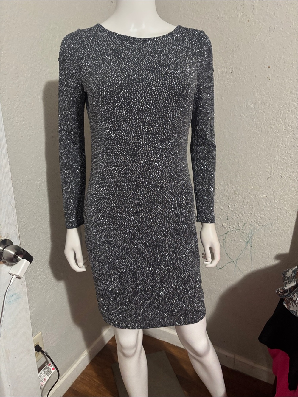 H&M Silver Sparkle Long-Sleeve Bodycon Dress - Picture 2 of 9